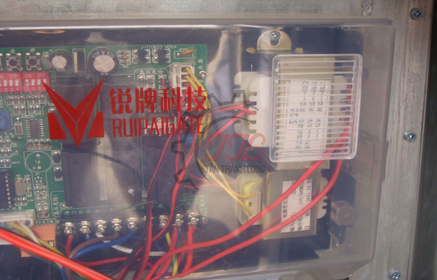 quy-trinh-lap-dat-cong-xep-inox-11